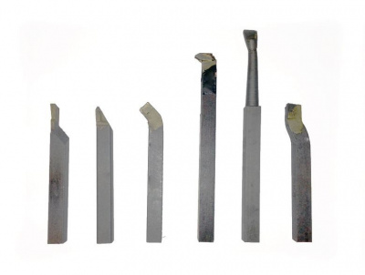 Комплект резцов 10х10 ВК8