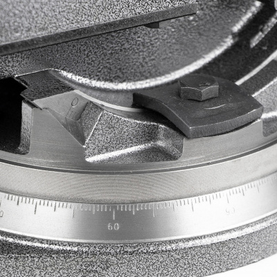 Машинные тиски с поворотным основанием SS-125