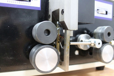 Станок для резки и зачистки провода EW-01