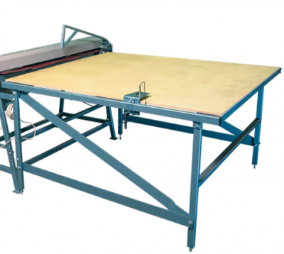 Приемный стол