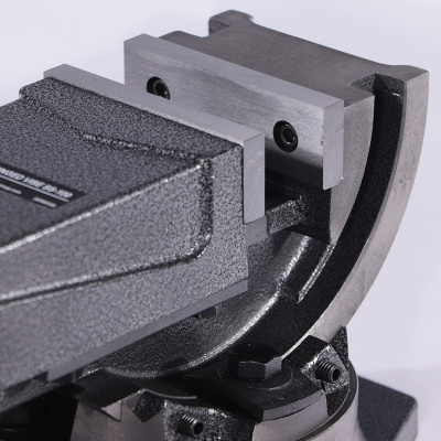 Машинные тиски с поворотным основанием SS-100