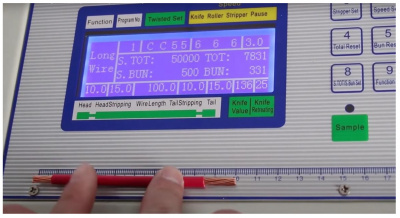 Станок для резки и зачистки провода EW-03B